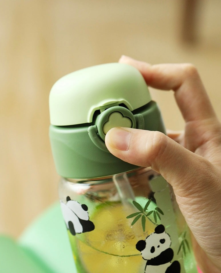 Crystal Paradise Glass bottle with straw