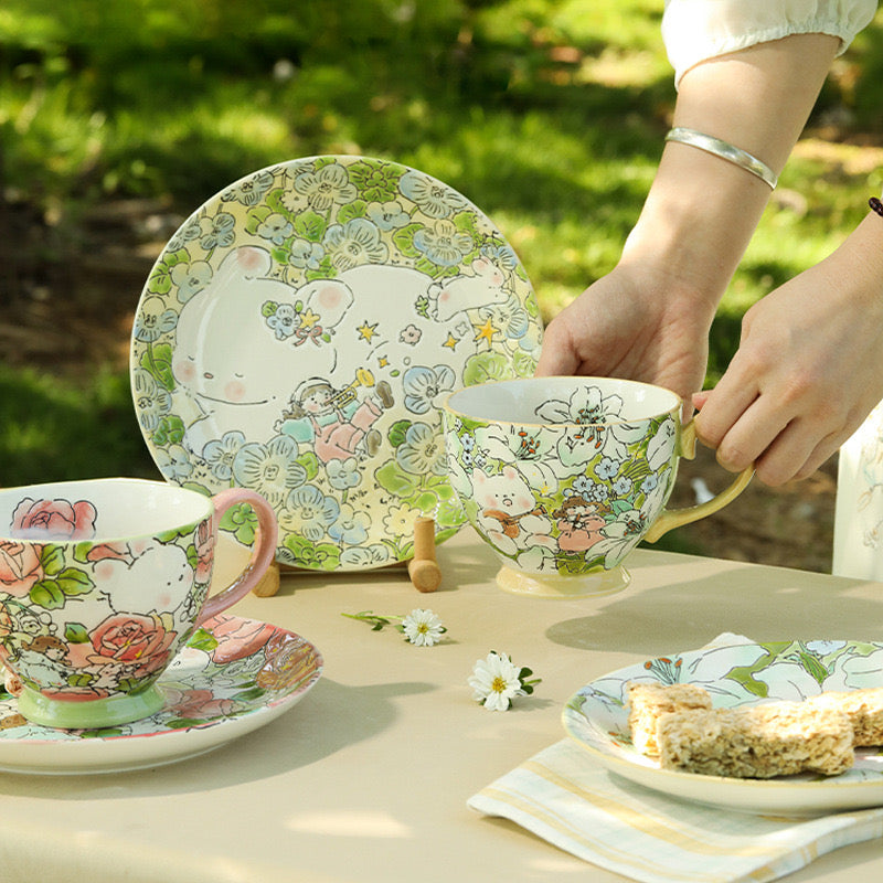 Alice's Lily Cup