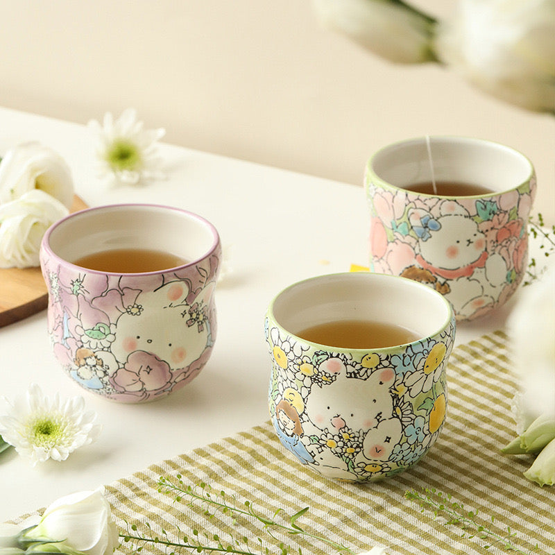Alice's Sweet Pea Flower Cuddle Mug