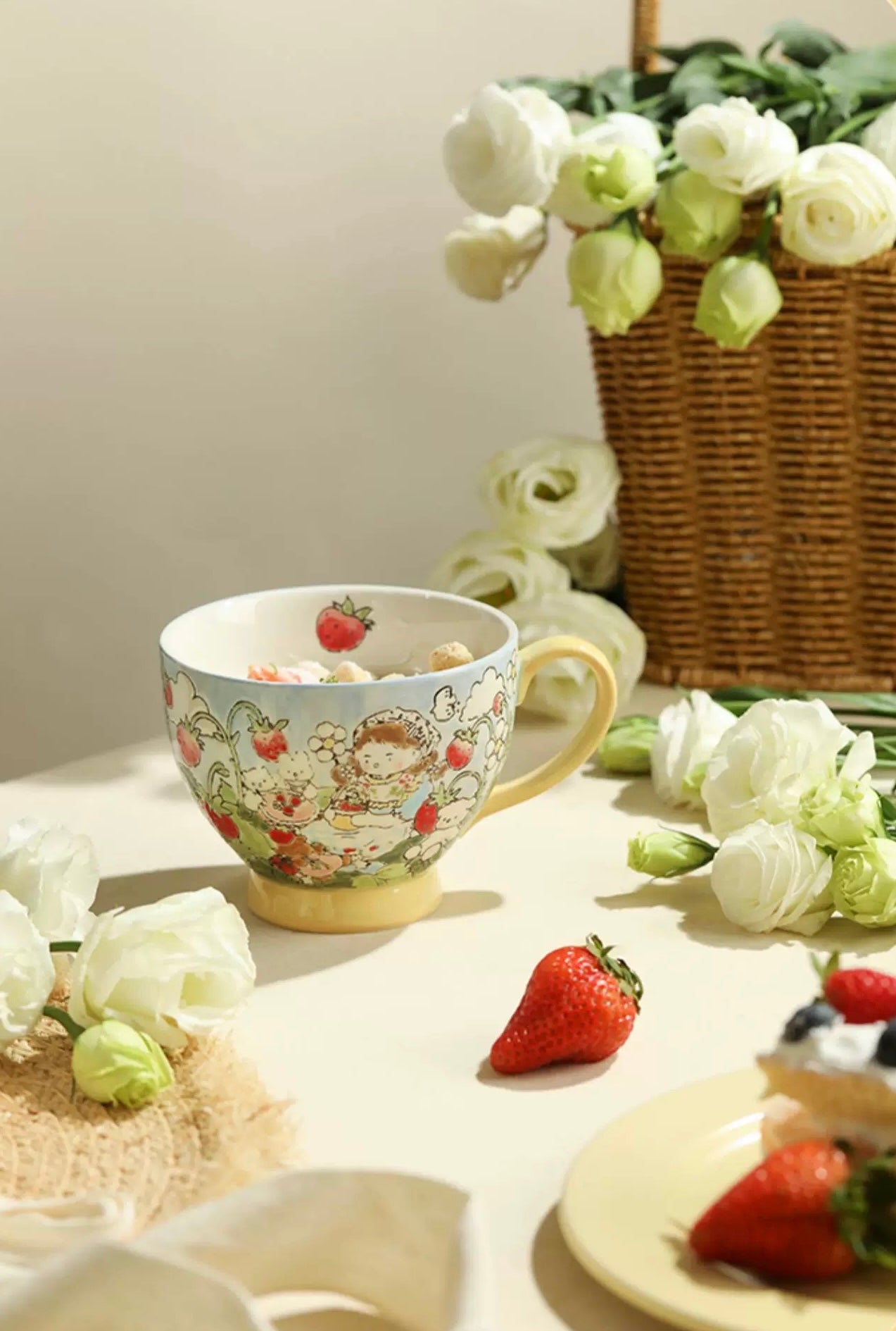 Alice's Strawberry Set