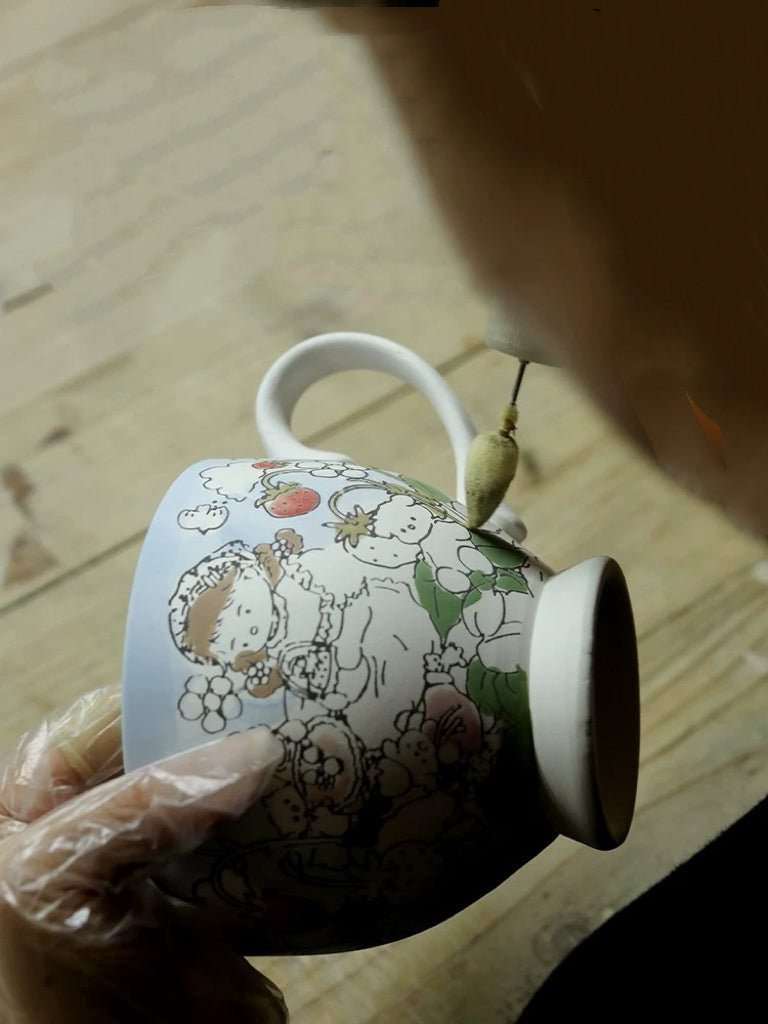 Alice's Strawberry Set