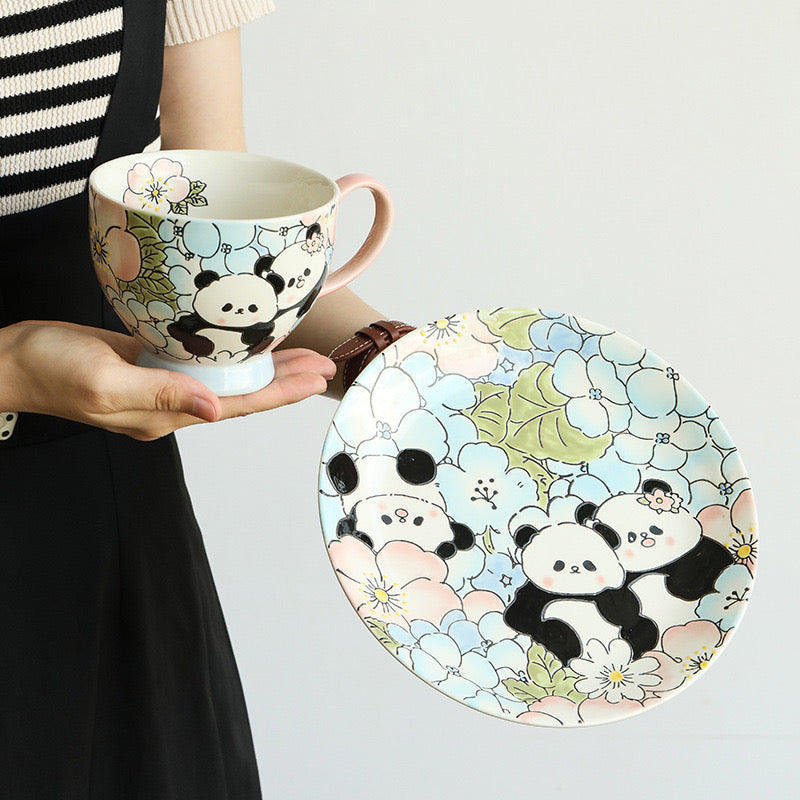 Fantasy Hydrangeas Panda Plate