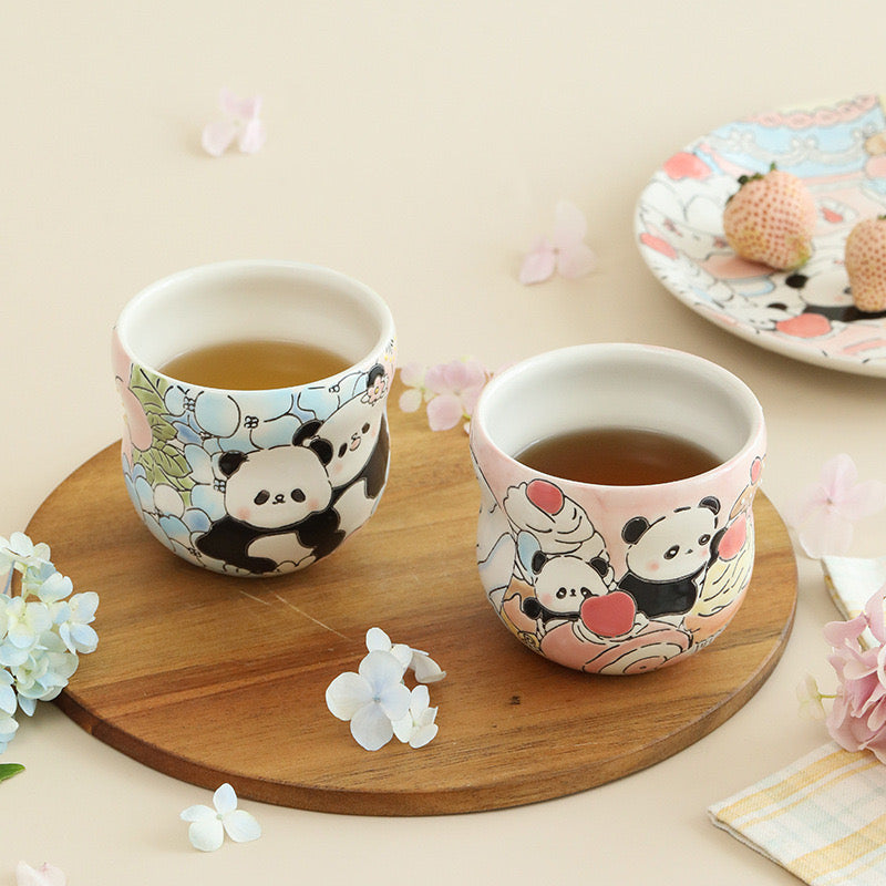 Fantasy Hydrangeas Panda Cuddle Cup