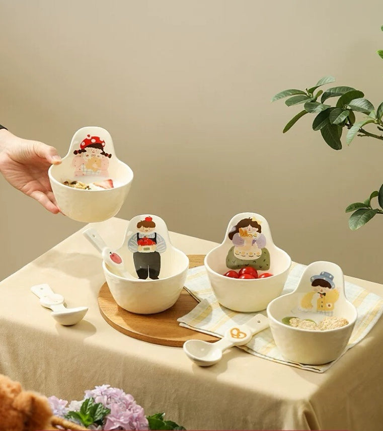 Mother Bowl and Spoon - Family & Friends