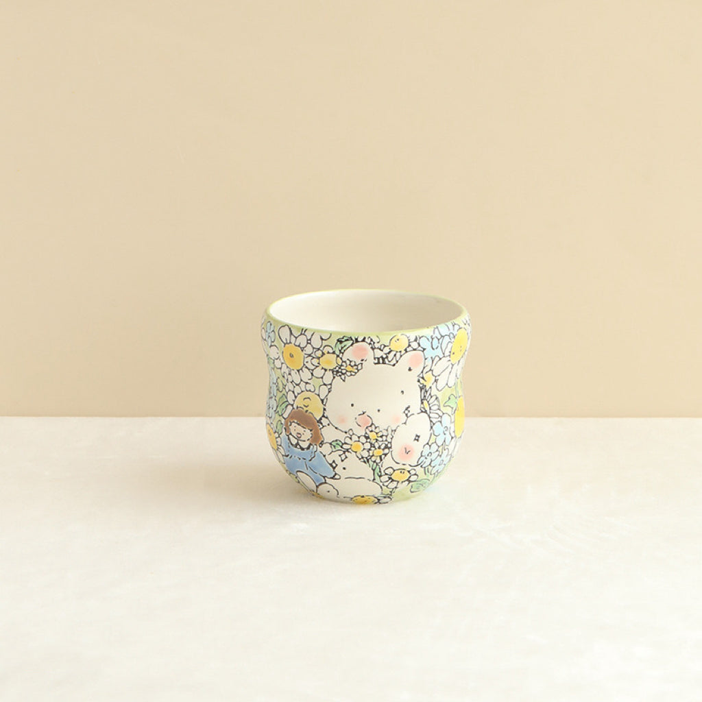 Alice's Daisy Cuddle Cup (Preorder)